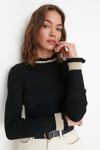 Trendyol Collection Pulover de tricotaj cu mâneci negre cu guler ridicat TWOAW21KZ2138
