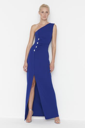 Trendyol Collection Saks gombos részletes hosszú estélyi ruha TPRSS22AE0160