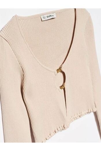 Dilvin Ecru U-Neck Cardigan with Accessories on the Front