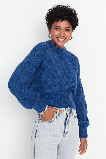Trendyol Collection Pulover din tricotaje indigo - Textura moale, ajurata si gaura TWOAW23KZ01447