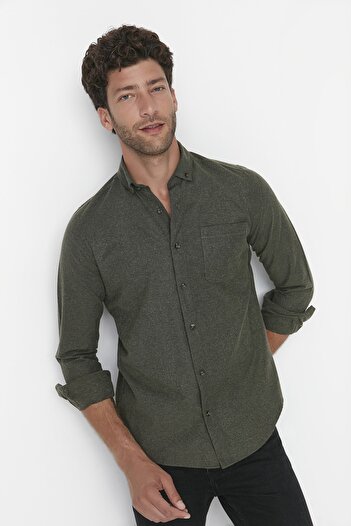 Trendyol Collection Green Slim Fit Single Pocket Shirt - TMNAW20GO0523