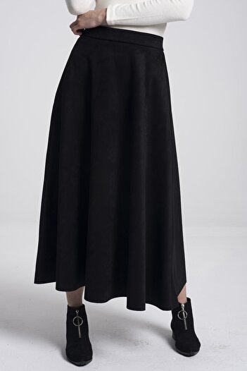 MD trend Women's Black Mevlana Plain Suede Skirt