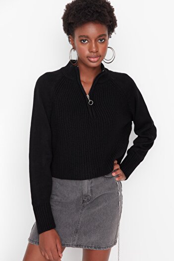Trendyol Collection Pulover de bază cu fermoar cu fermoar negru TWOAW22KZ1632