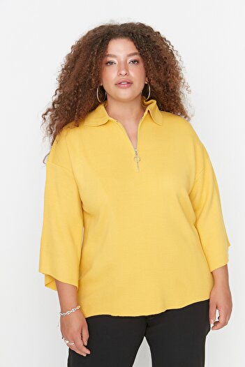 Trendyol Curve Yellow Polo Neck Zipper Detailed Knitwear Sweater Tbbaw23An00056