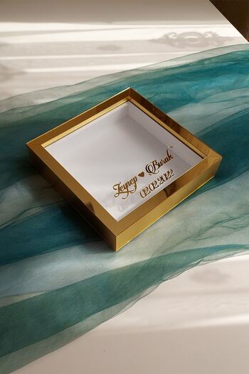 Verda Çerçeve 25x25 Cm Gold Plexi Covered Rose Memory Frame!Rose Box