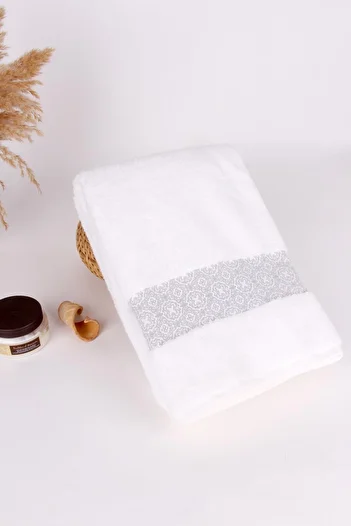 Baveno 100% Cotton 70x140 White Baroque Pattern Bath Towel