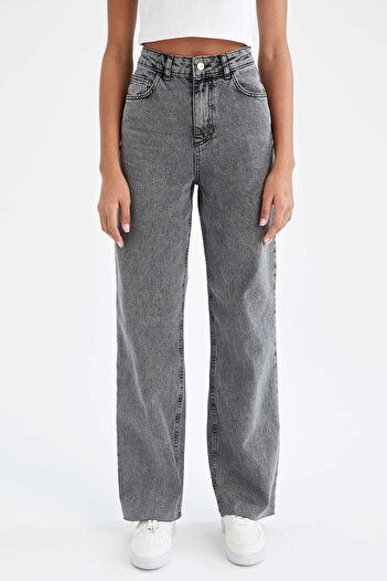 Trn JNS 90's Smoked Lycra Super High Waist Loose Women's Jean Trousers