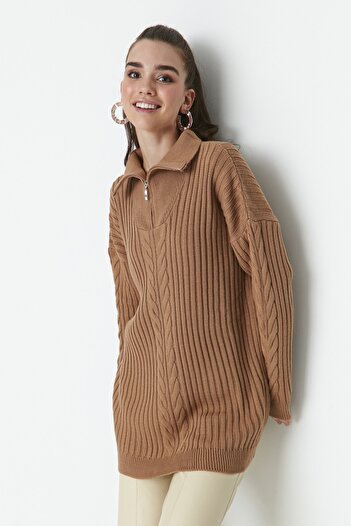 Trendyol Modest Camel Selanik Pletený svetr na zip TCTAW23AK00017