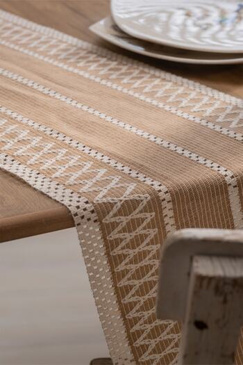 vivamaison Cotton Lace Milk Coffee 35x145 Cm Runner Table Cloth