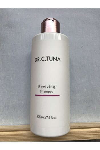Farmasi Dr. C. Tuna Revıvıng Canlandırıcı Şampuan 225 ml