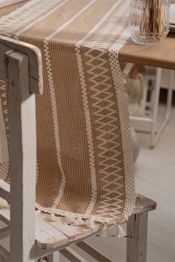 vivamaison Cotton Lace Milk Coffee 35x145 Cm Runner Table Cloth