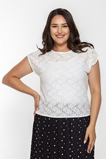 Seamoda Flower Pattern Lace Short Top-white