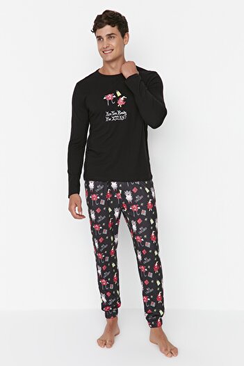 Trendyol Collection Sada pyžama Regular Fit s černým potiskem ze 100% bavlny - TMNAW23PT00025