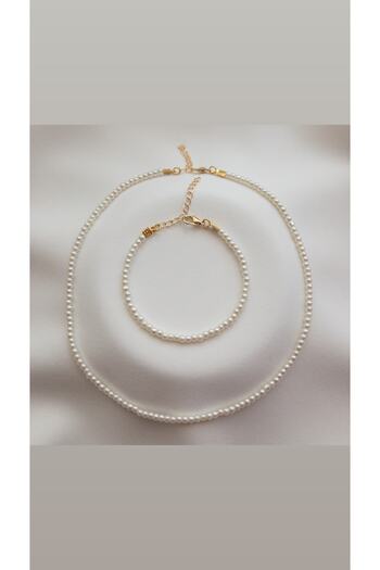 Arye Aksesuar Glass Pearl Bracelet Necklace Set