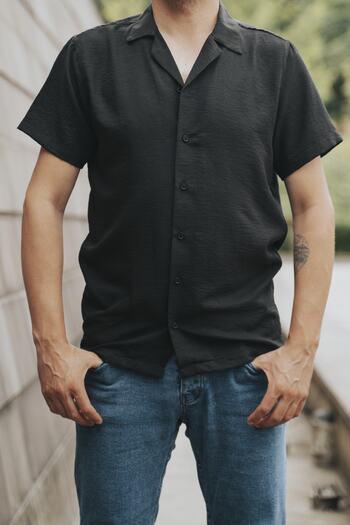 bombe Men's Shirt Short Sleeve Ayrobin Black