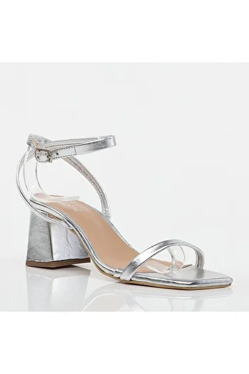 Hotiç Damensandalen aus echtem Leder mit Absatz