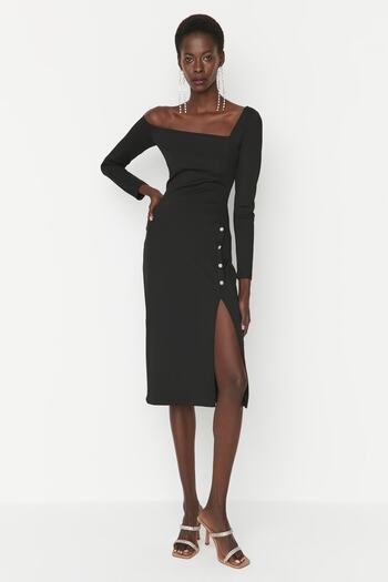 Trendyol Collection Rochie de seara eleganta tricotata cu nasturi de piatra neagra TPRAW23EL00268