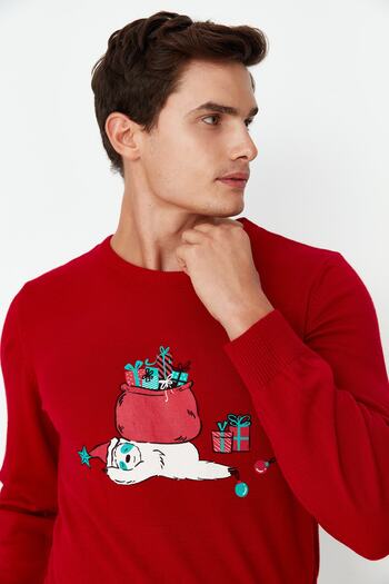 Trendyol Collection Christmas Red Slim Fit Sweater - Crew Neck TMNAW23KZ00213