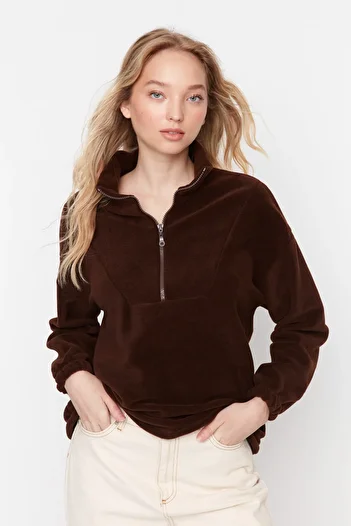 Trendyol Collection Кафяв плетен суичър с цип и детайли от полар TWOAW21SW0758