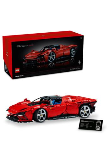 LEGO Technic . Daytona Sp3 42143 - Number of Parts: 3778