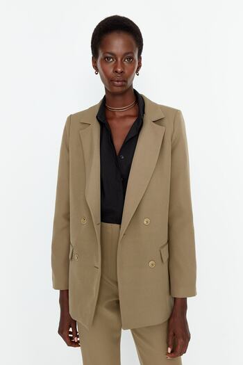 Trendyol Collection Light Khaki Regular Lined Double Breasted Closure Woven Blazer Jacket TWOAW21CE0264