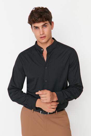 Trendyol Collection Pánská černá košile slim Fit – límec TMNAW23GO00017
