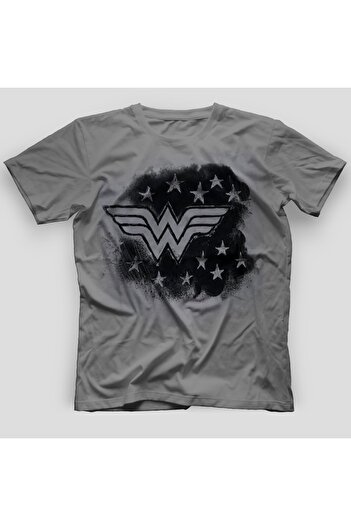 Batman (wonder Woman) Licensed Gray T-shirt