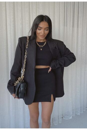 twentyone Women's Black Mini Slit Skirt