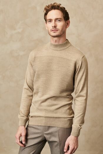 AC&Co / Altınyıldız Classics Men's Beige Non-Pilling Standard Fit Normal Cut Half Turtleneck Stripe Textured Knitwear Sweater