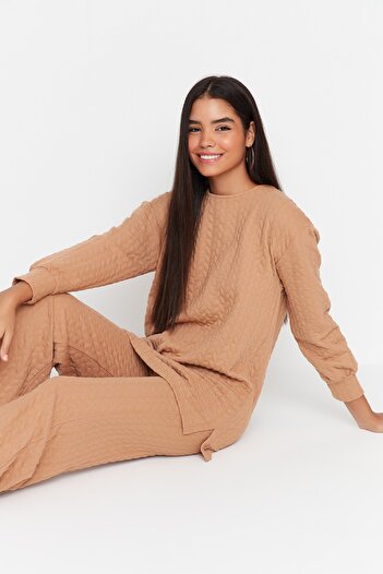 Trendyol Modest Σετ Πλεκτό Τουνίκ-Παντελόνι Camel Καπιτονέ TCTAW23US00148