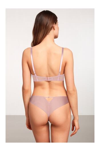 Kom Mell String