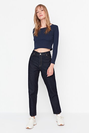 Trendyol Collection Blugi Mom cu talie înaltă mai sustenabili Albastru închis TWOAW23JE00369
