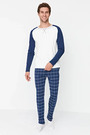 Trendyol Collection Комплект бавовняної піжами темно-синього кольору Regular Fit THMAW21PT0879