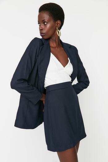 Trendyol Collection Темно-синя ткана міні-спідниця TWOAW23ET00081