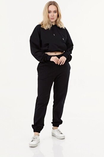 İkmal Crop Model Hooded Μαύρο Σετ
