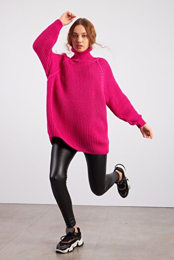 Ortaya Çık Pembe Reglan Kol Boğazlı Triko Kazak