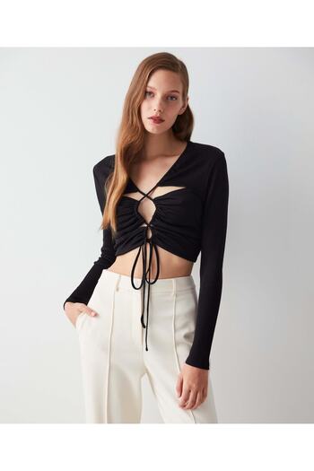 İpekyol Tie Detailed Crop Blouse