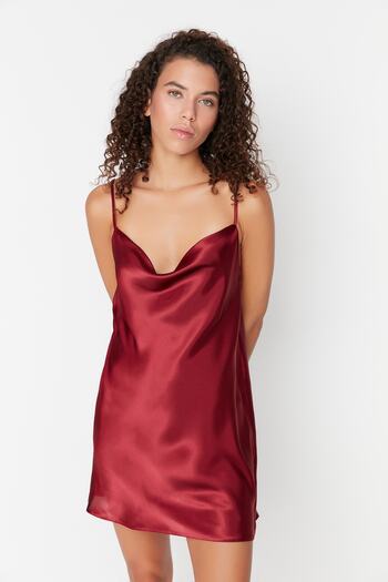 Trendyol Collection Cămașă de noapte din satin cu guler Degaje din spate cu detaliu frânghie THMSS22GC0018