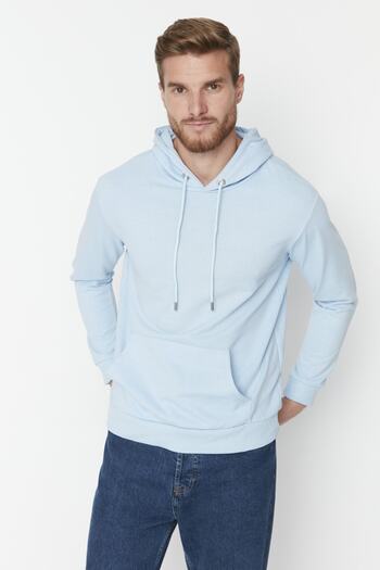 Trendyol Collection Blaues, langärmliges Kapuzenpullover mit regulärem Schnitt TMNAW20SW0162