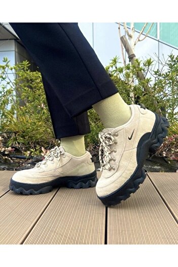 Nike Lahar Low Db9953 201