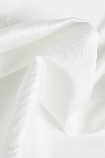 ALTINYILDIZ CLASSICS Men's White Handkerchief
