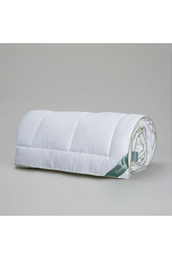 Chakra Naturist Bamboo Quilt 195x215 Cm White