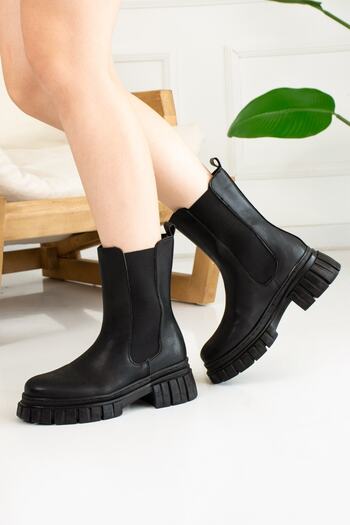 İmerShoes Günlük Kadın Yüksek Kalın Taban Lastik Detaylı Rahat Esnek Kürklü Astarlı Oval Burun Bot Bootie 53