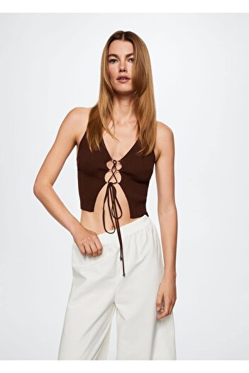 MANGO Woman Ελβετικό κεντημένο παντελόνι Culotte