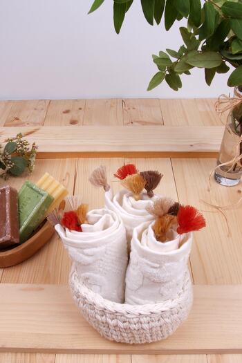 Baveno Multi-Purpose Knitted Basket and 3 30x30 Towels
