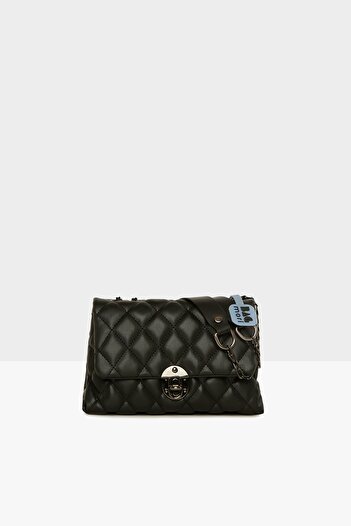 Bagmori Black Women's Quilted Cover Oval Lock Bag M000007752