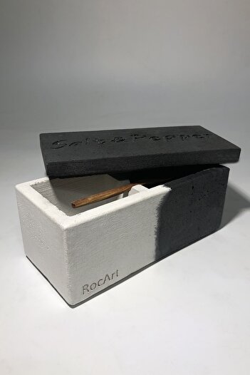 RocArt Home Decorative Desktop Concrete Salt and Pepper Shakers