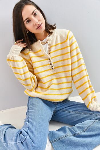 Bianco Lucci Women's Buttoned Collar Turtleneck Striped Knitwear Sweater