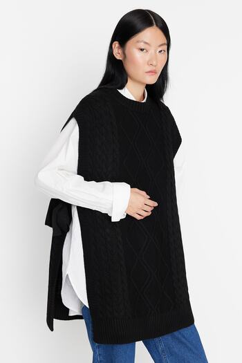 Trendyol Modest Black Tie Waist Braided Knitwear Sweater TCTAW22UV0018