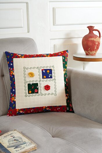 ÖDEL HOME Kır Çiçeği Desenli Işlemeli Yamalı Dolgulu Kırlent